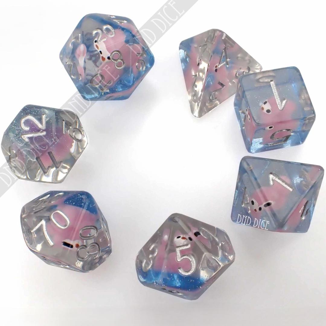 Dice Set - World of Squirrels - 7 Resin Dice - Dungeons and Dragons