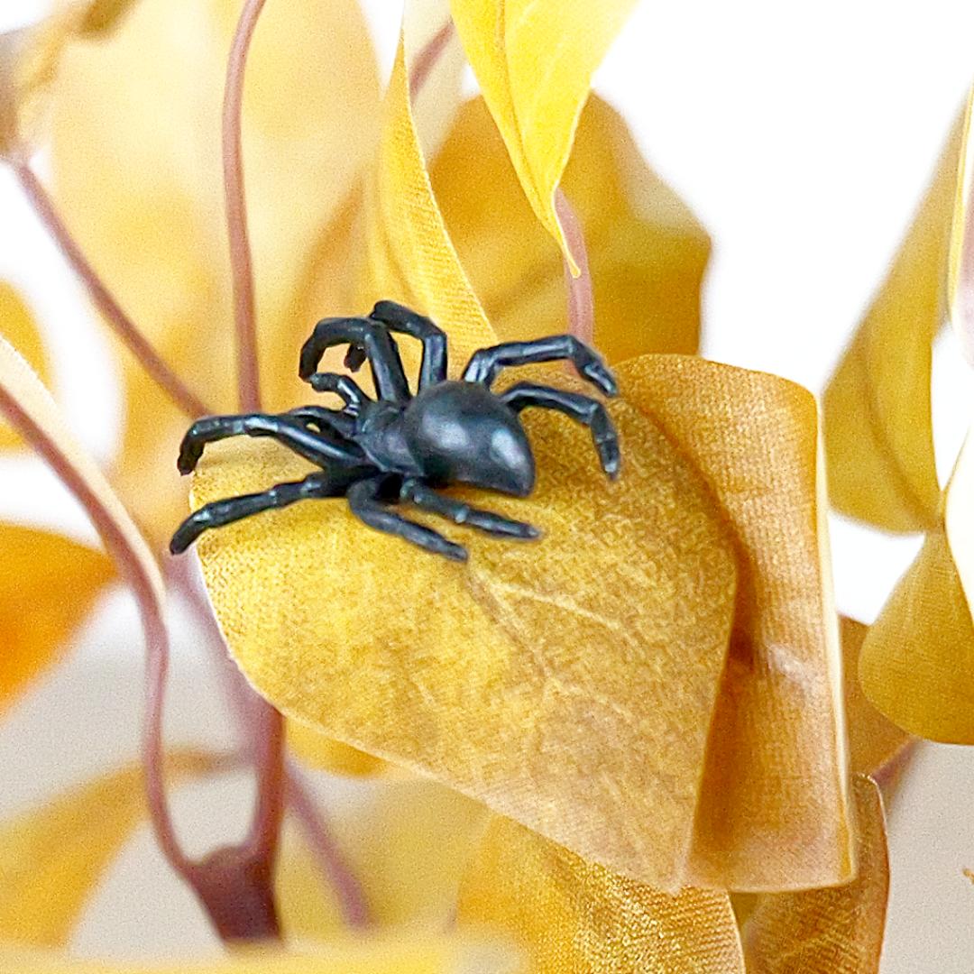 Black Widow Spider Good Luck Minis Figure - Hand Painted & Collectible Miniature Figurine - Safari Ltd