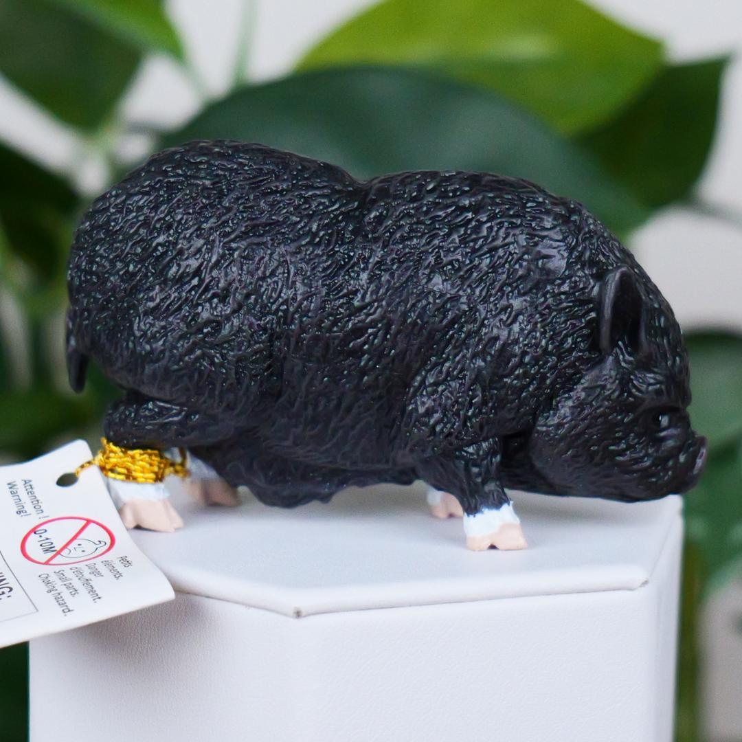 Vietnamese Pot Bellied Pig Farm Figure - Hand Painted & Collectible Toy - Papo 51190