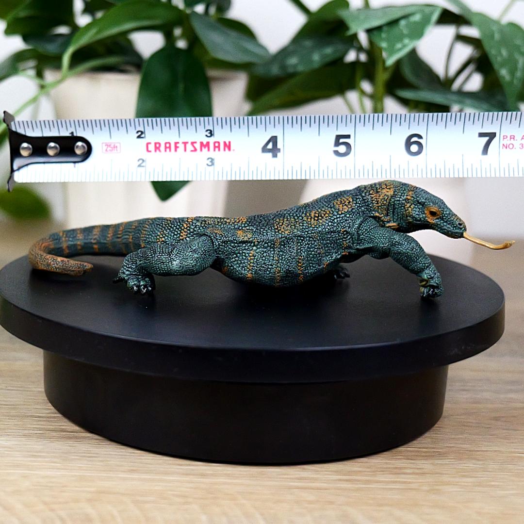 Komodo Dragon Animal Figure - Hand Painted & Collectible Toy - Papo 50103