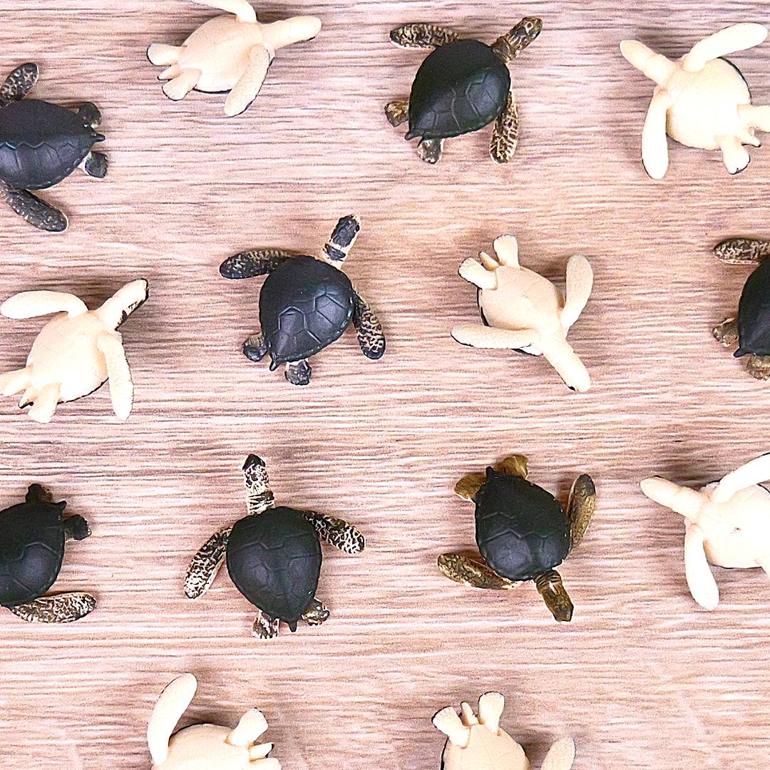 Adult Sea Turtle Good Luck Minis Figure - Hand Painted & Collectible Sea Turtle - Safari Ltd