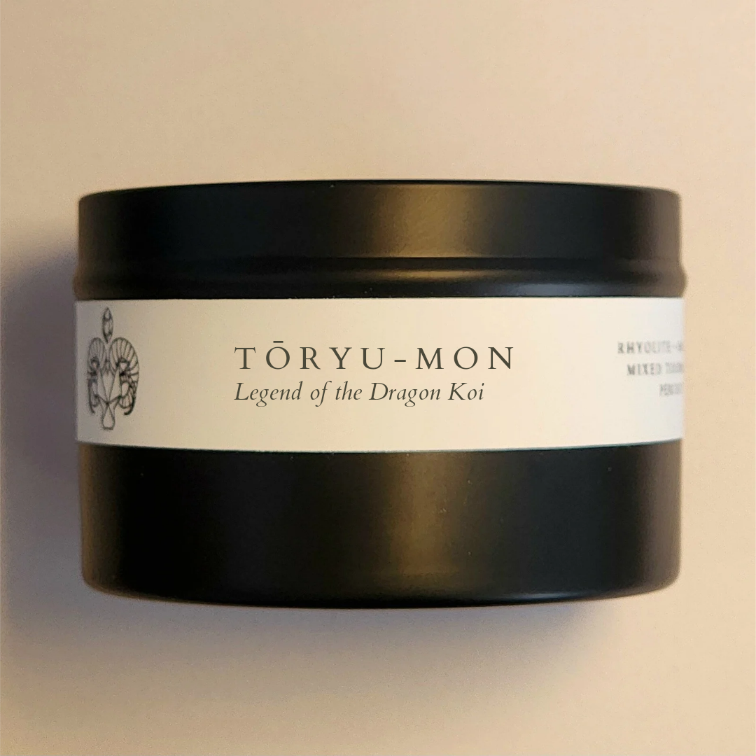 Tōryu-mon - Yuzu Blossom and Crème Brulée Scented - 8oz Soy Crystal Candle