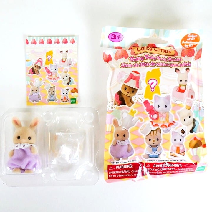 Calico Critters Milk Rabbit Baby - Baking Baby Party Series