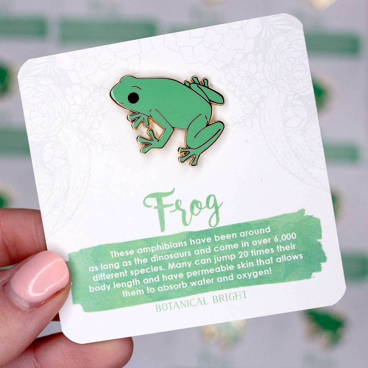 Garden Frog Enamel Pin - Gold Plated Amphibian & Nature Jewelry
