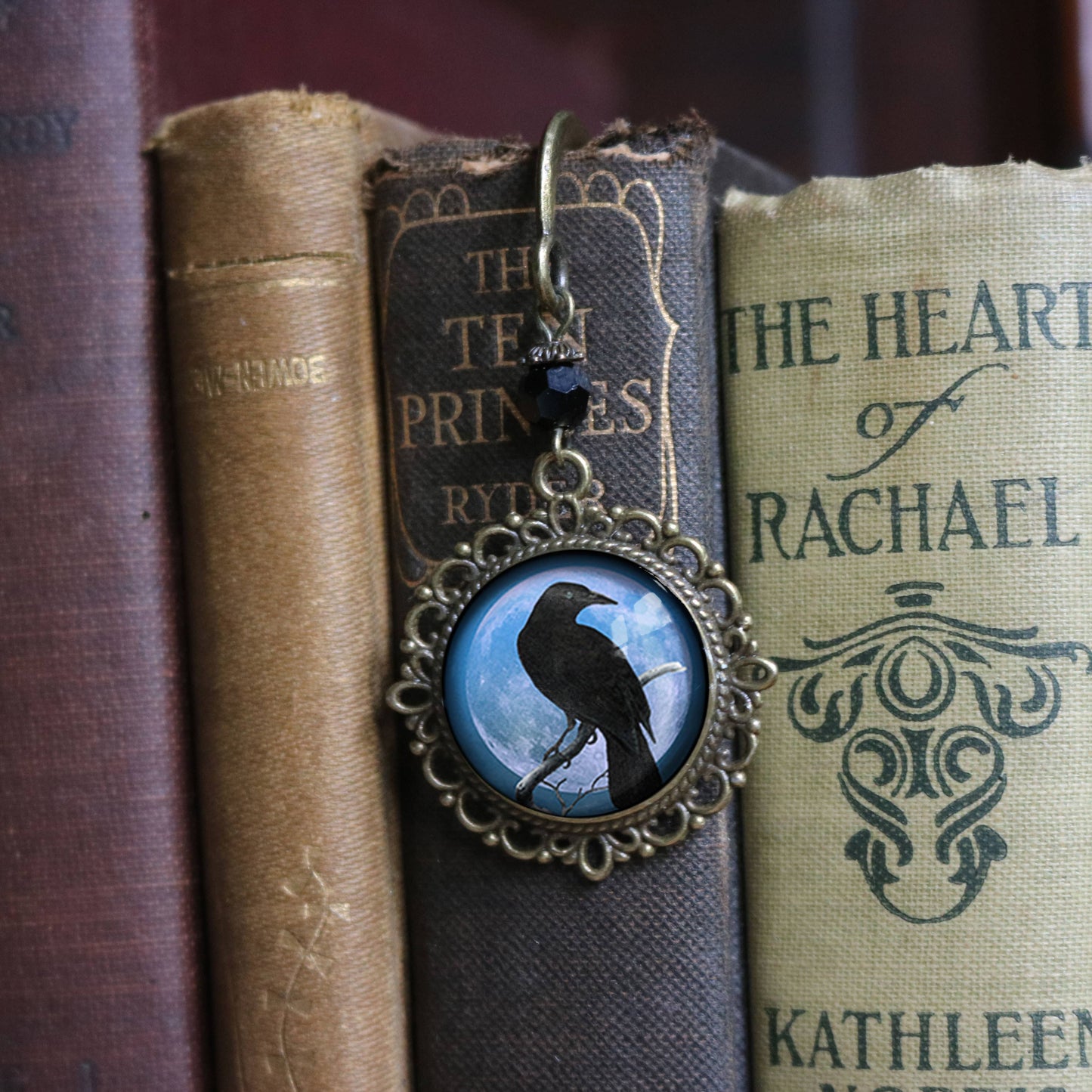 Raven Bookmark - Crow - Full Moon - Goth - Halloween - Bronze