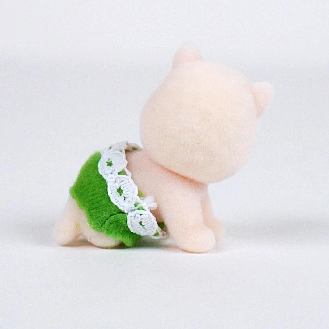 Calico Critters Alpaca Baby w/ Ghost - Baby Party Series