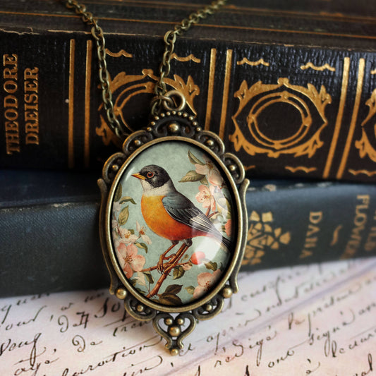 Vintage Robin Ornate Pendant Necklace - Oval - Cottage Core