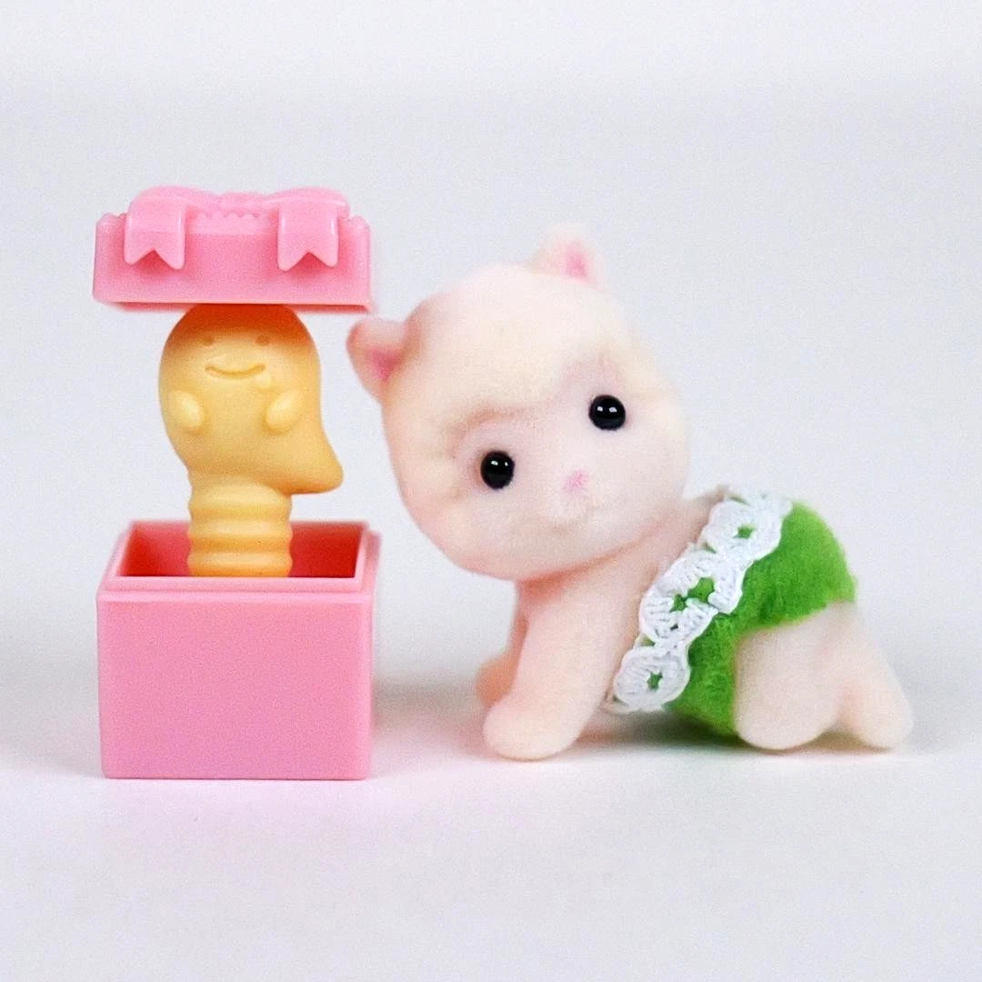 Calico Critters Alpaca Baby w/ Ghost - Baby Party Series