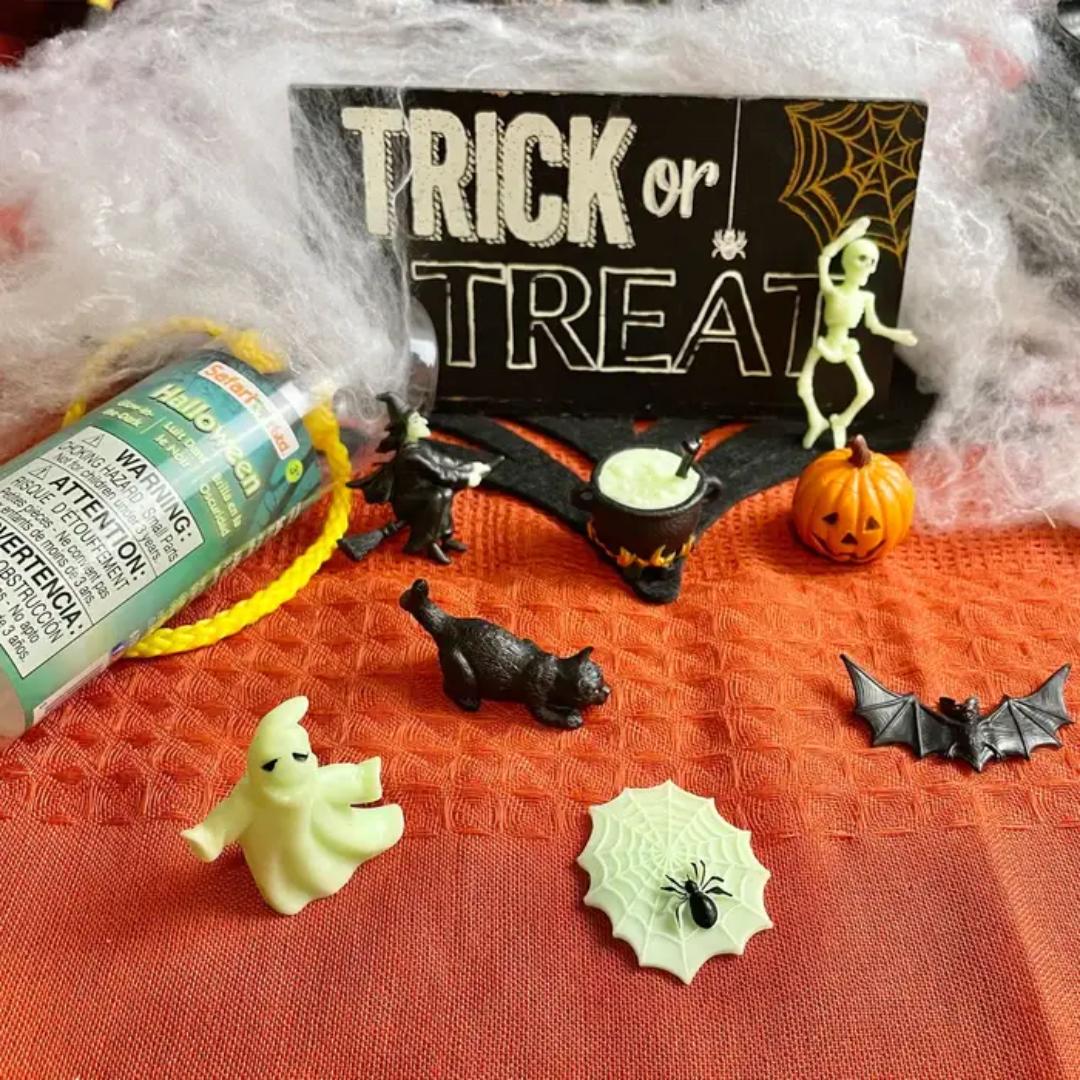 Glow-in-the-Dark Halloween Designer TOOB - Hand Painted & Collectible Toys - Safari Ltd