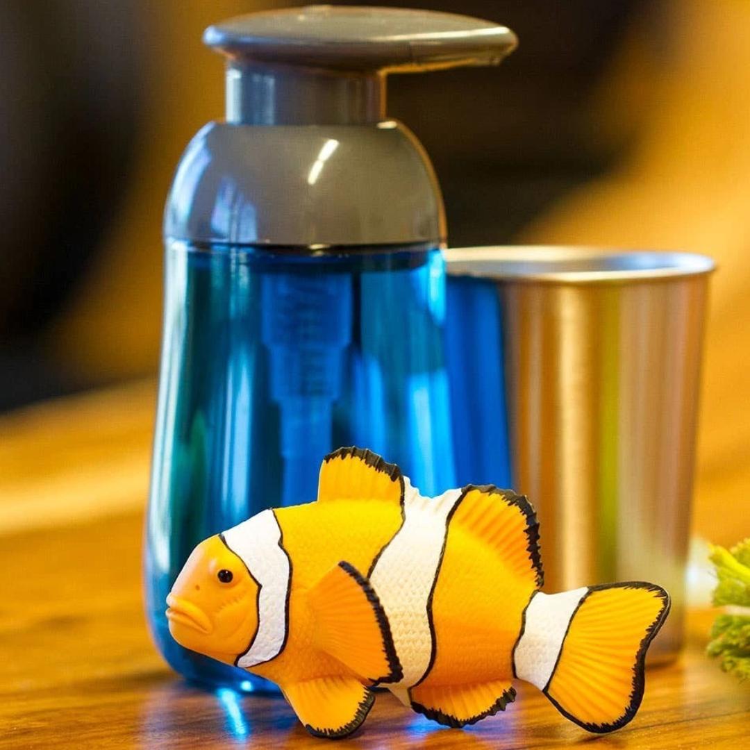 Clown Anemonefish Figure - Hand Painted & Collectible Toy - Safari Ltd 204129