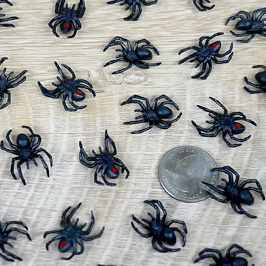 Black Widow Spider Good Luck Minis Figure - Hand Painted & Collectible Miniature Figurine - Safari Ltd