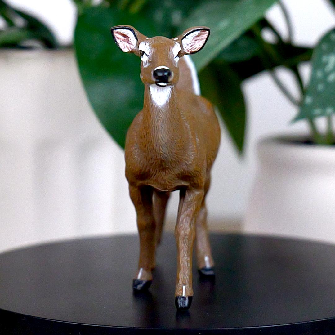 White-Tailed Doe Figure - Hand Painted & Collectible Deer Figurine - Papo 50218