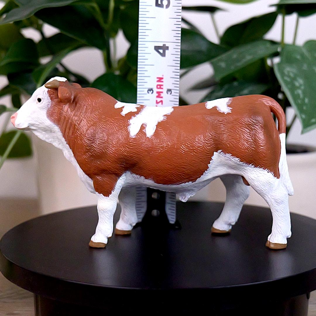 Simmental Bull Figurine - Hand Painted & Collectible Farm Animal Toy Figure - Papo 51142
