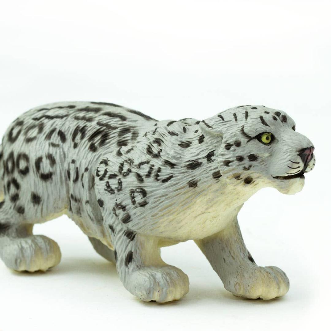 Snow Leopard Figurine - Hand Painted Wild Animal Toy Figure - Safari Ltd 237529