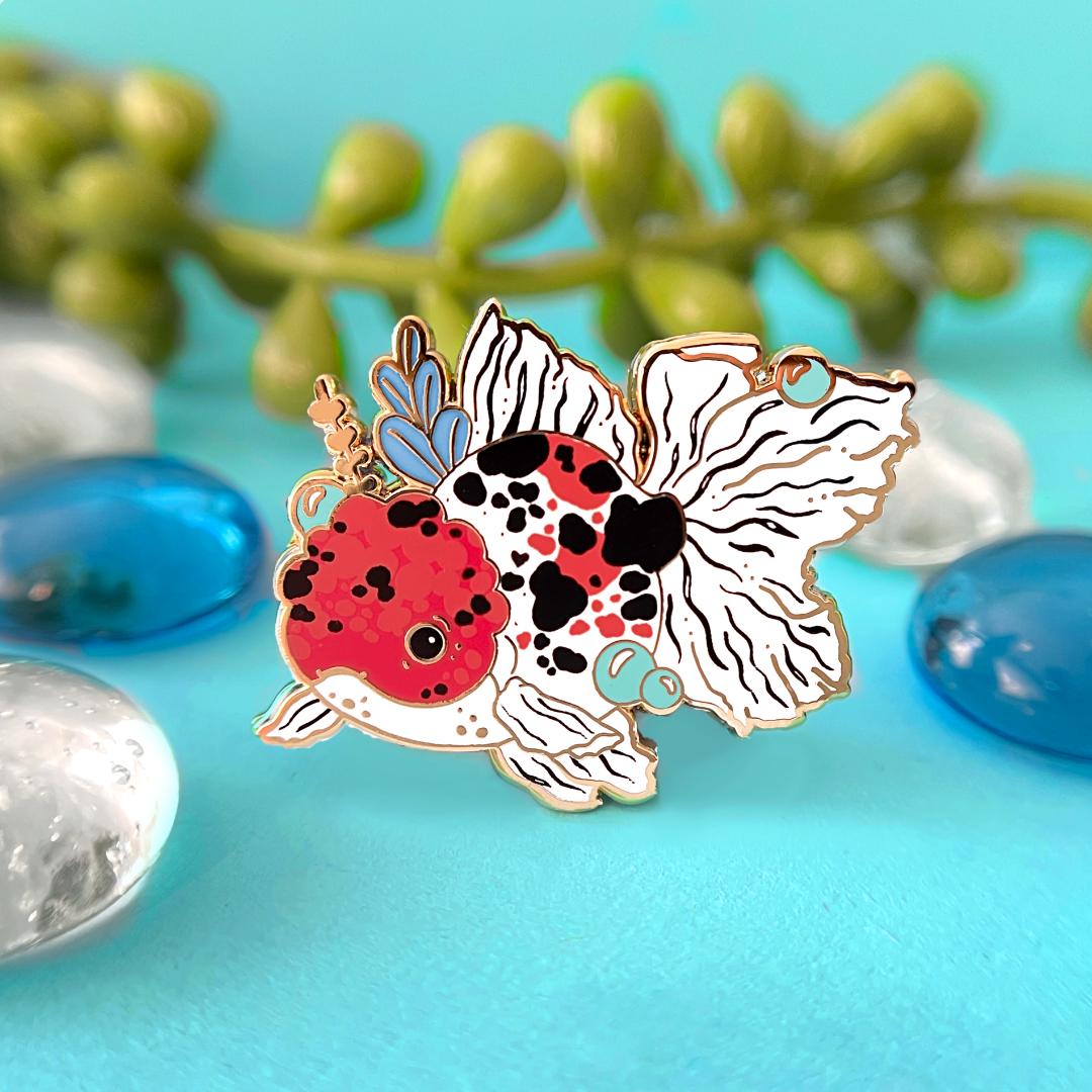 Calico Oranda Goldfish Enamel Pin - Gold Plated Brooch - New Nature Jewelry