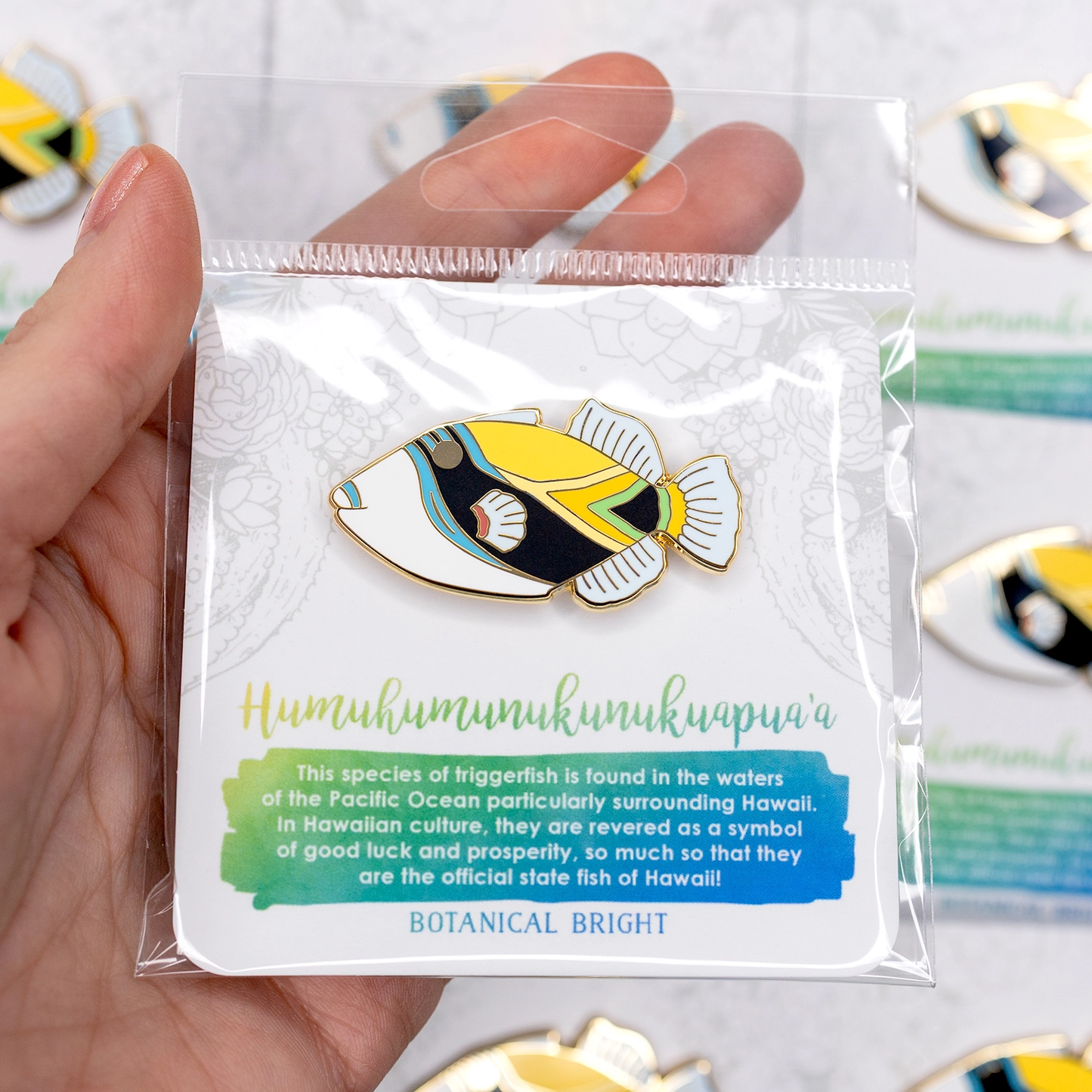 Humuhumunukunukuapua'a Enamel Pin - Gold Plated Nature Jewelry - Hawaii State Fish