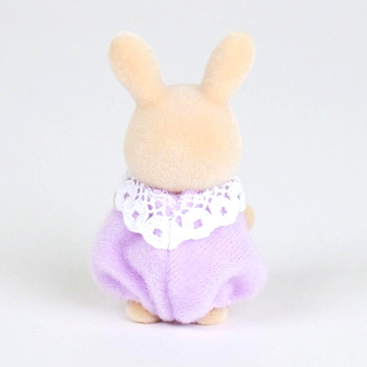 Calico Critters Milk Rabbit Baby - Baking Baby Party Series - Like New