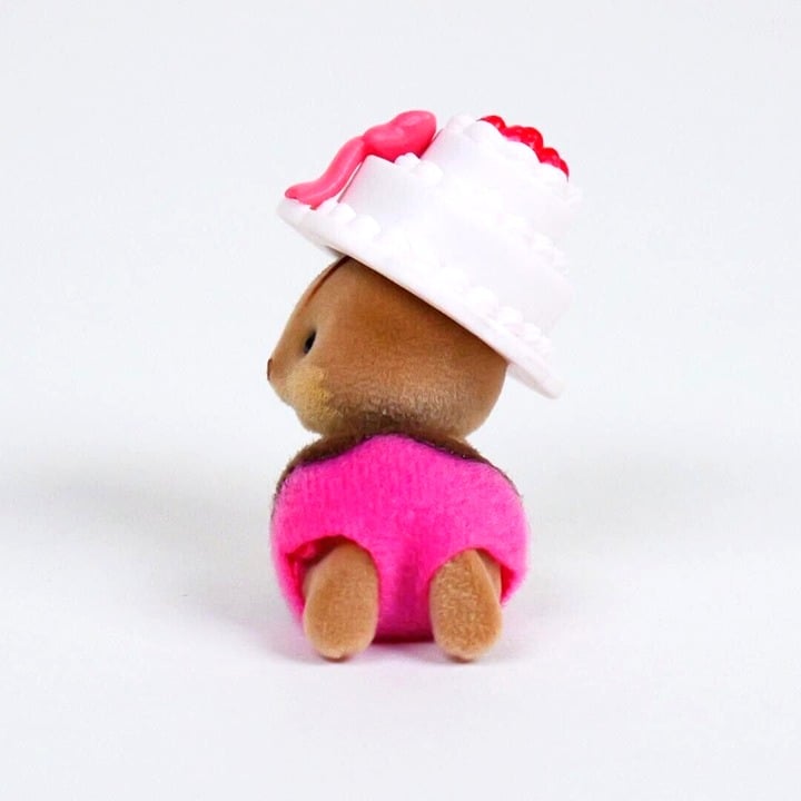 Calico Critters Squirrel Baby - Baking Baby Party Series
