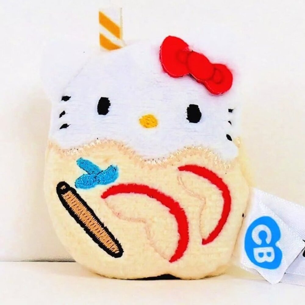 Hello Kitty and Friends Cutie Beans Series 3 - Hello Kitty with Blue Clip Case - Like New