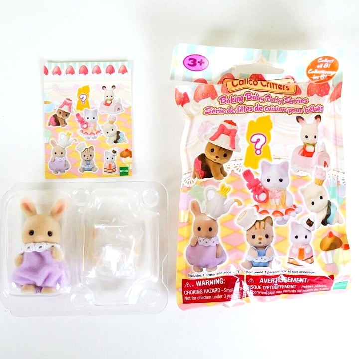 Calico Critters Milk Rabbit Baby - Baking Baby Party Series - Like New