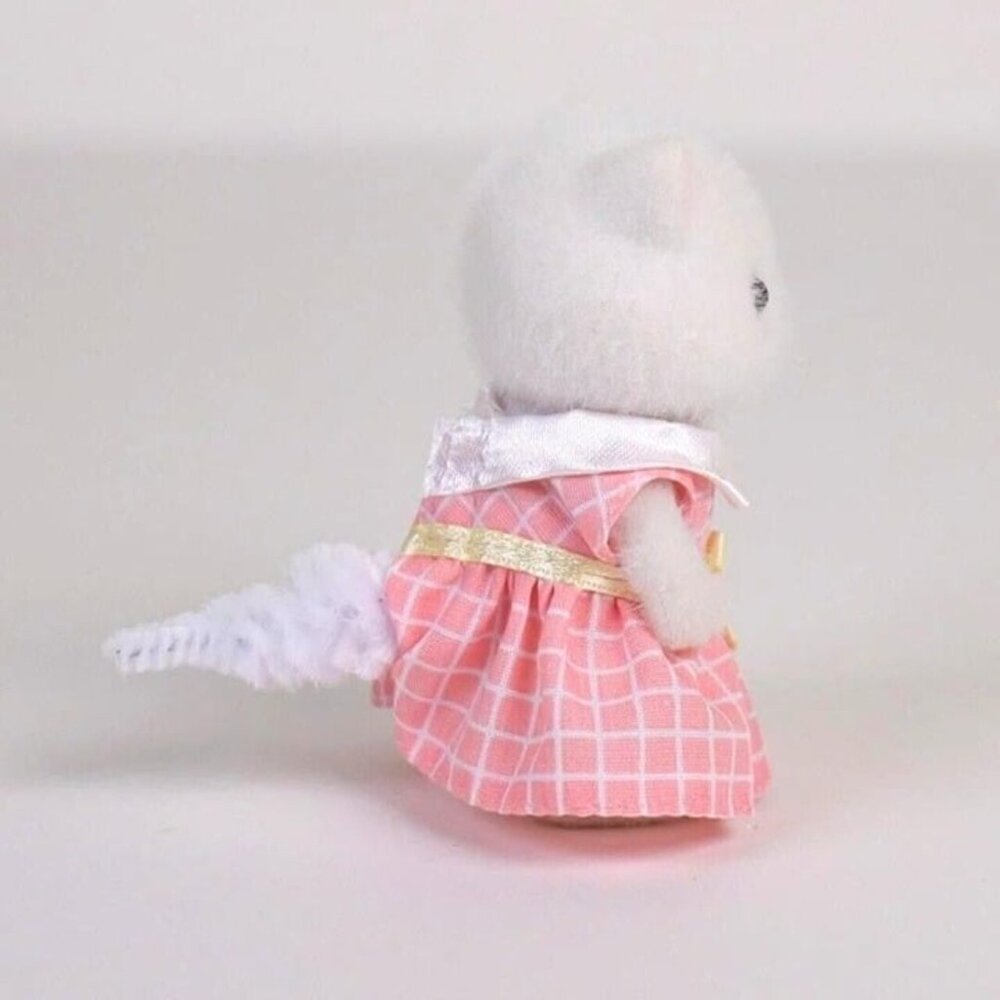 Calico Critters White Persian Cat Sister