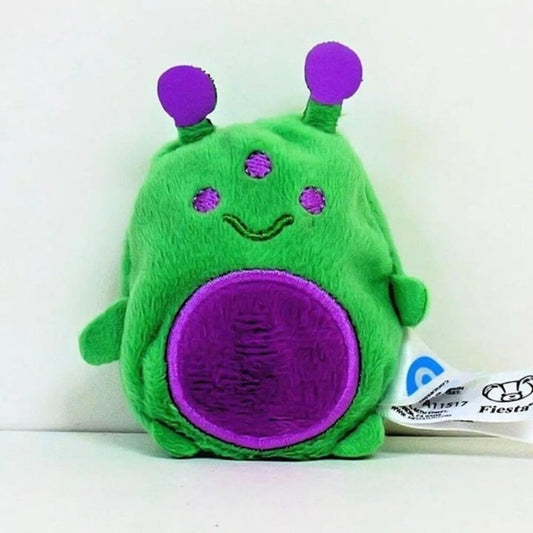 Mythical Creatures Cutie Beans Series 11 - Alien with Clip Case - Like New