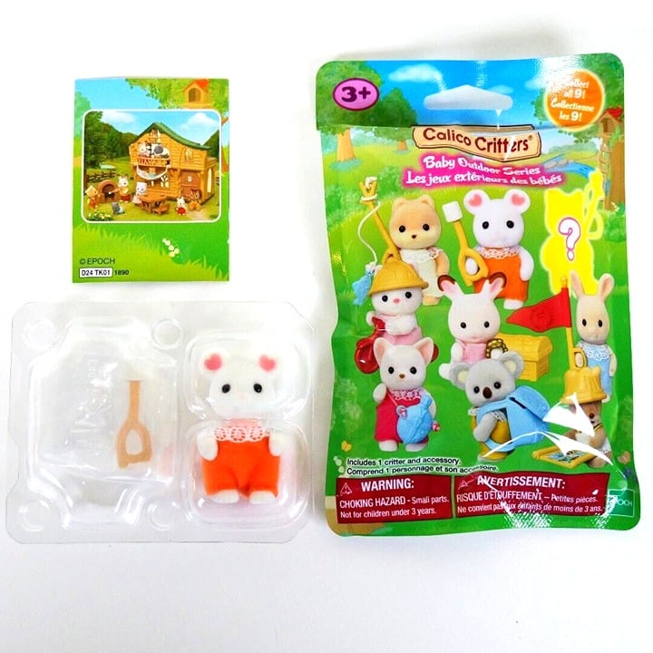Calico Critters Mouse Baby from the Baby Outdoor Series